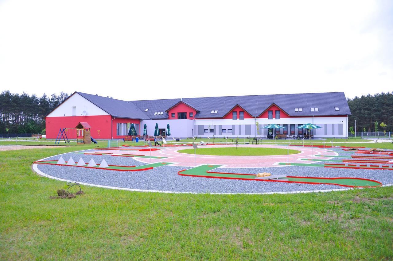 Oswald Arena Hotel Jemielnica Exterior photo